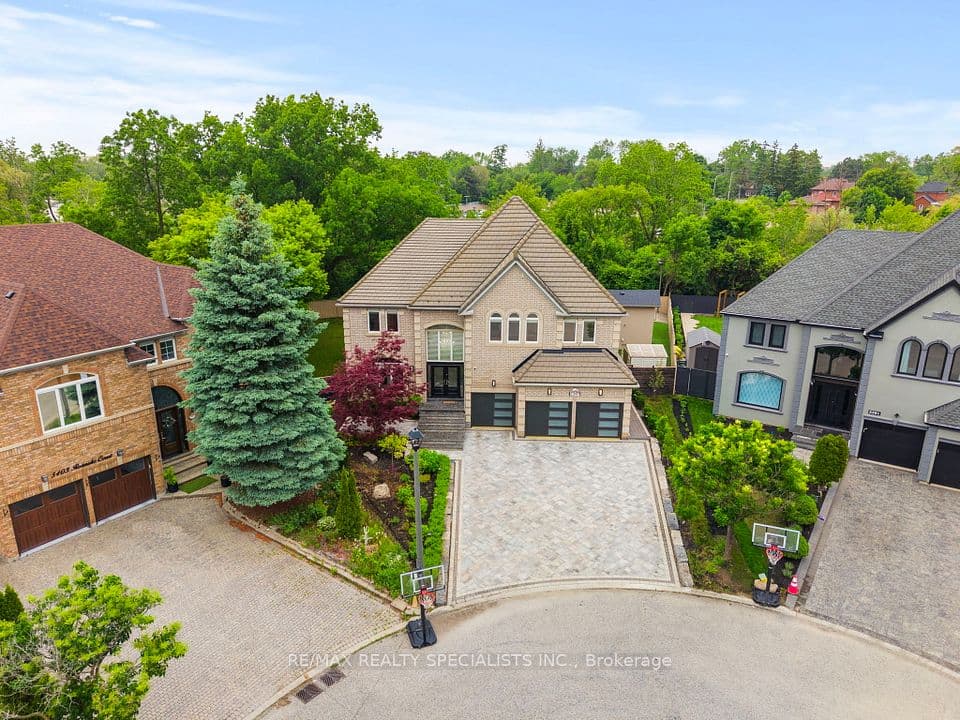 5397 Roanoke Court, Mississauga, ON L5M 5H9 – photo 3