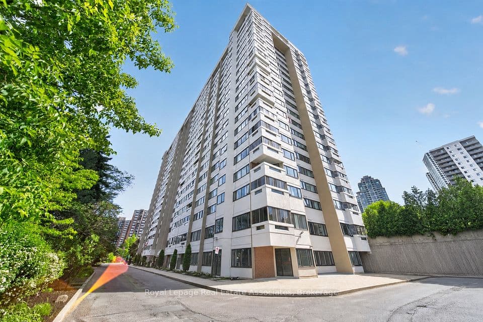 1580 Mississauga Valley Boulevard 901, Mississauga, ON L5A 3T8 – main photo