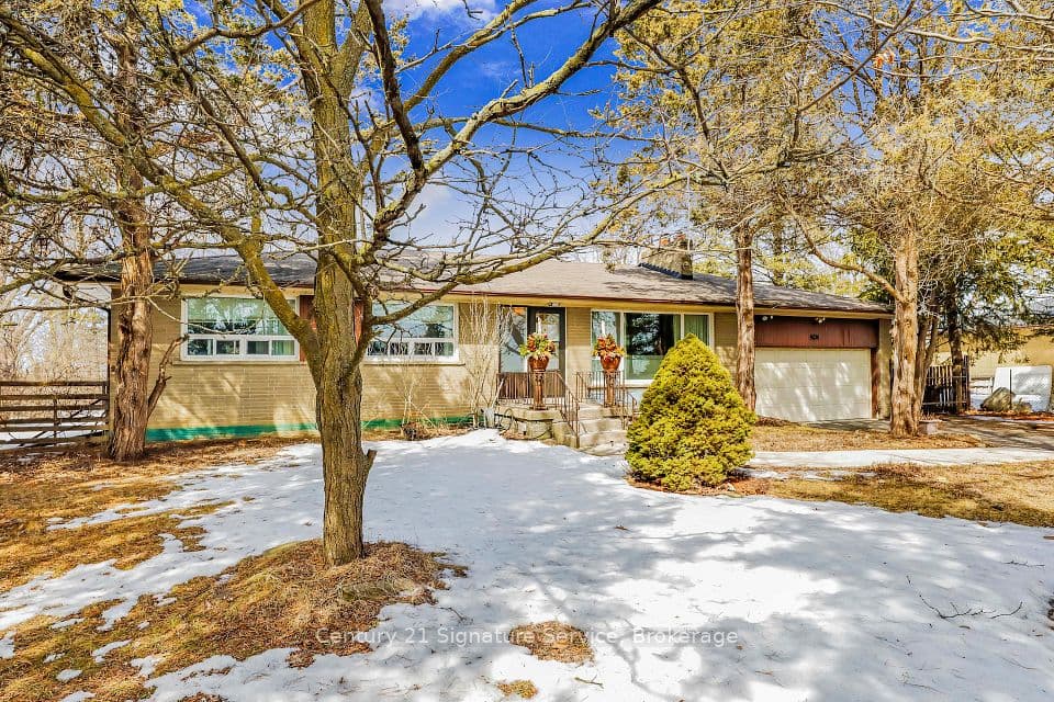 8026 Mayfield Road, Caledon, ON L7E 0W2 – main photo