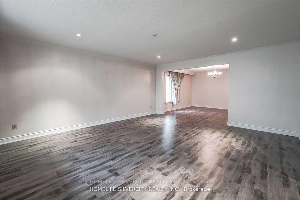 4395 Castlemore Road, Brampton, ON L6P 0W9 – photo 3