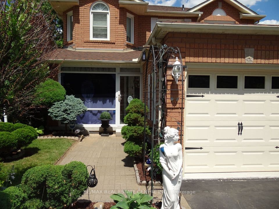 42 Davis Crescent, Halton Hills, ON L7G 5P5 – photo 2