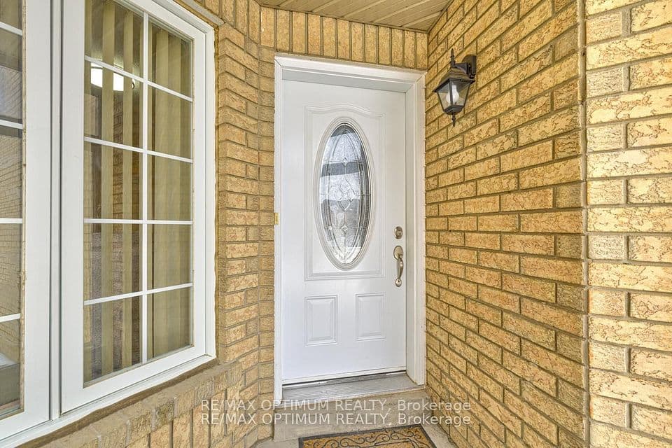 26 Tumbleweed Trail, Brampton, ON L6Y 5A1 – photo 3