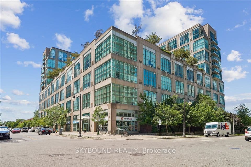 300 Manitoba Street 302, Toronto, ON M8Y 4G6 – photo 2