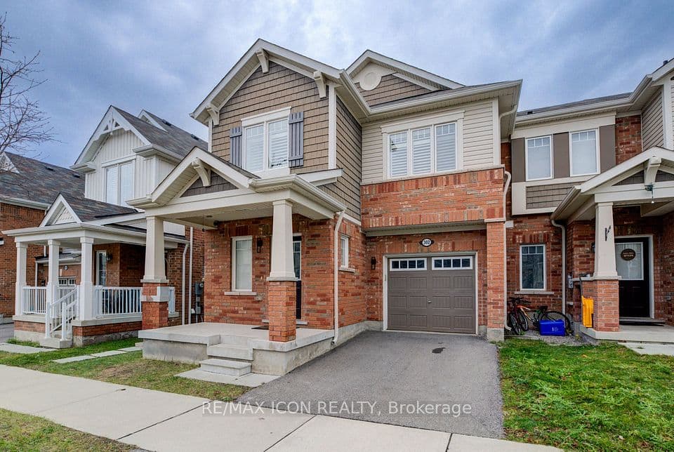 302 Jean Landing, Milton, ON L9E 1C6 – main photo