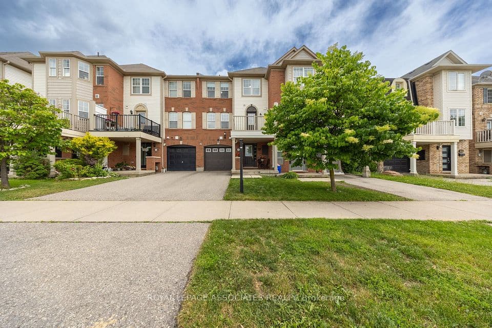 3123 Stornoway Circle, Oakville, ON L6M 5H9 – main photo