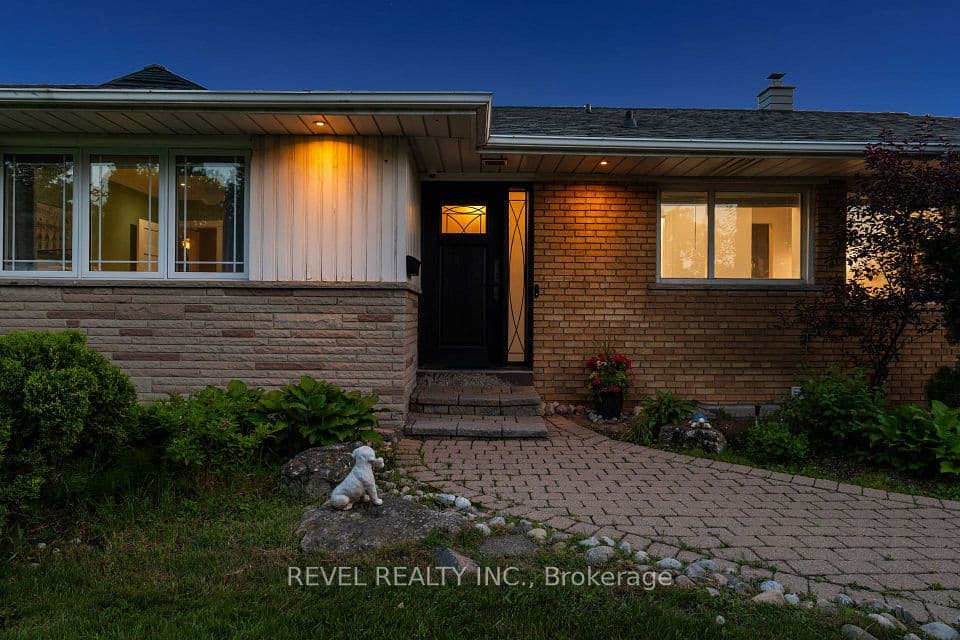1648 Crediton Parkway, Mississauga, ON L5G 3X3 – photo 3