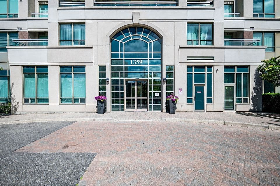 1359 Rathburn Road E 308, Mississauga, ON L4W 5P7 – photo 3