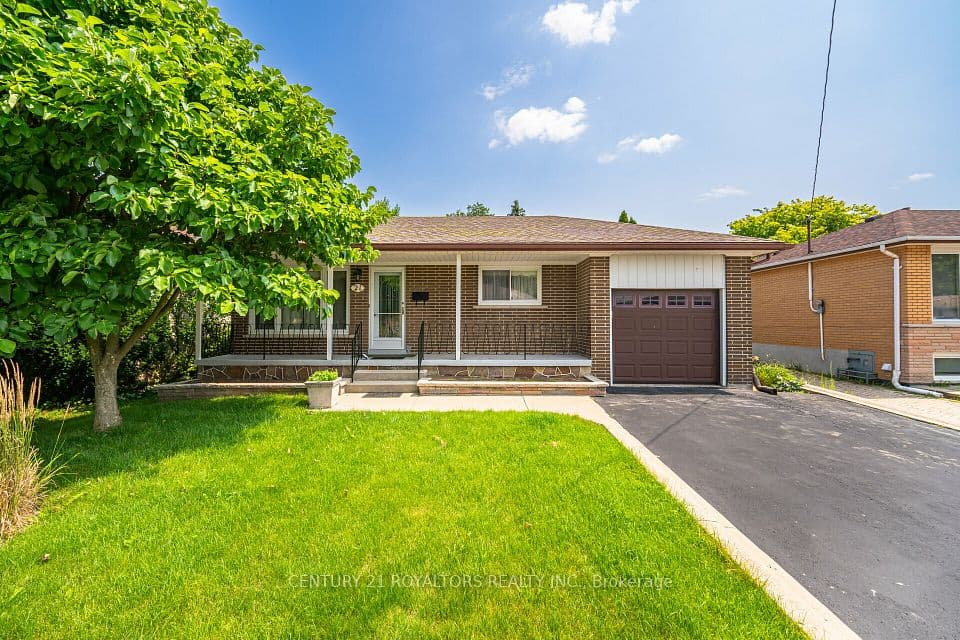 21 Jersey Avenue, Brampton, ON L6W 1L5 – main photo