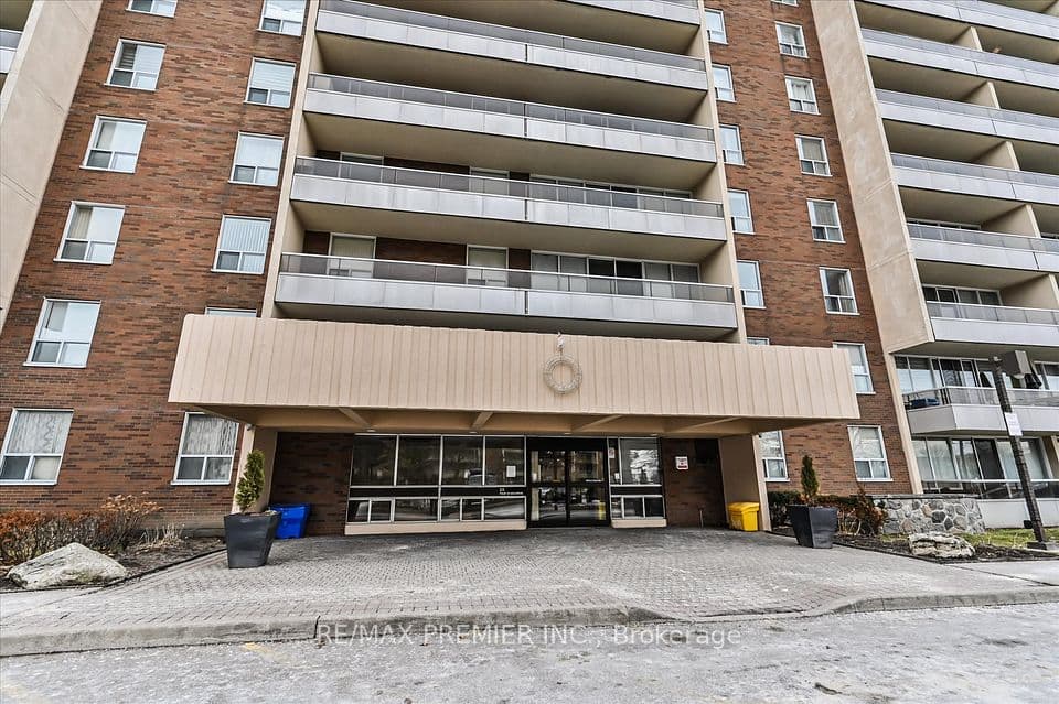 25 Four Winds Drive 604, Toronto, ON M3J 1K8 – photo 2
