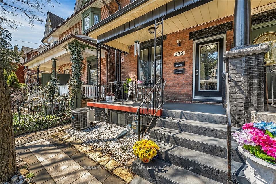 332 Delaware Avenue, Toronto, ON M6H 2T8 – photo 3