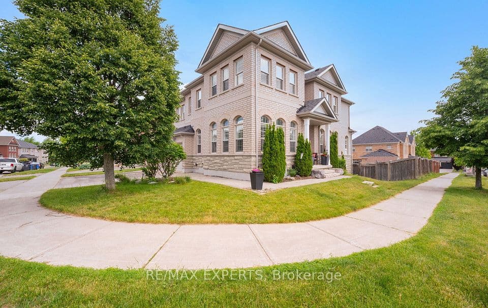 39 Paisley Green Avenue, Caledon, ON L7C 3R9 – photo 3