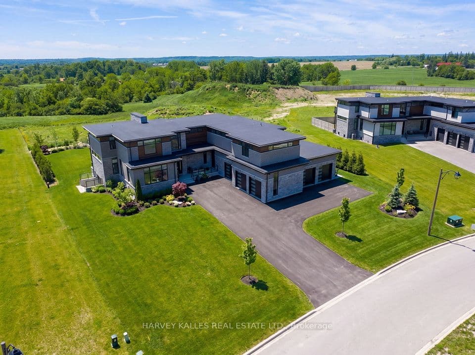 24 Sugarbush Court, Halton Hills, ON L7G 4S7 – photo 2