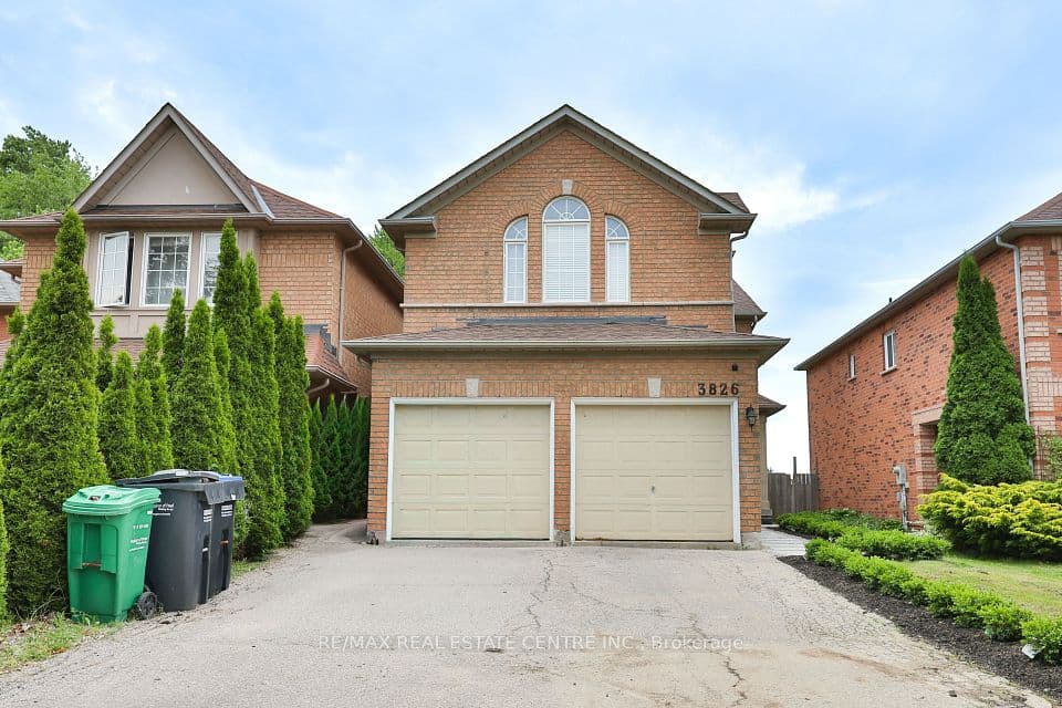 3826 forest bluff Crescent, Mississauga, ON L5N 7T8 – photo 2
