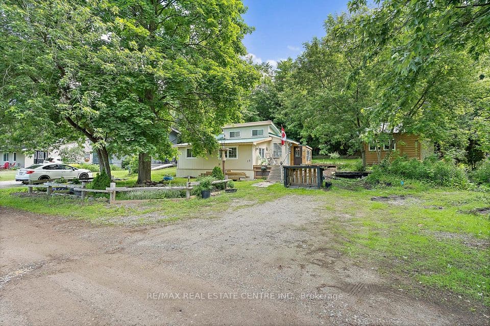 19 Old Pavillion Road, Caledon, ON L7C 3J8 – photo 3
