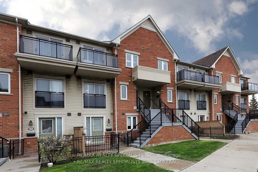4620 Guildwood Way 44, Mississauga, ON L5R 4H4 – main photo