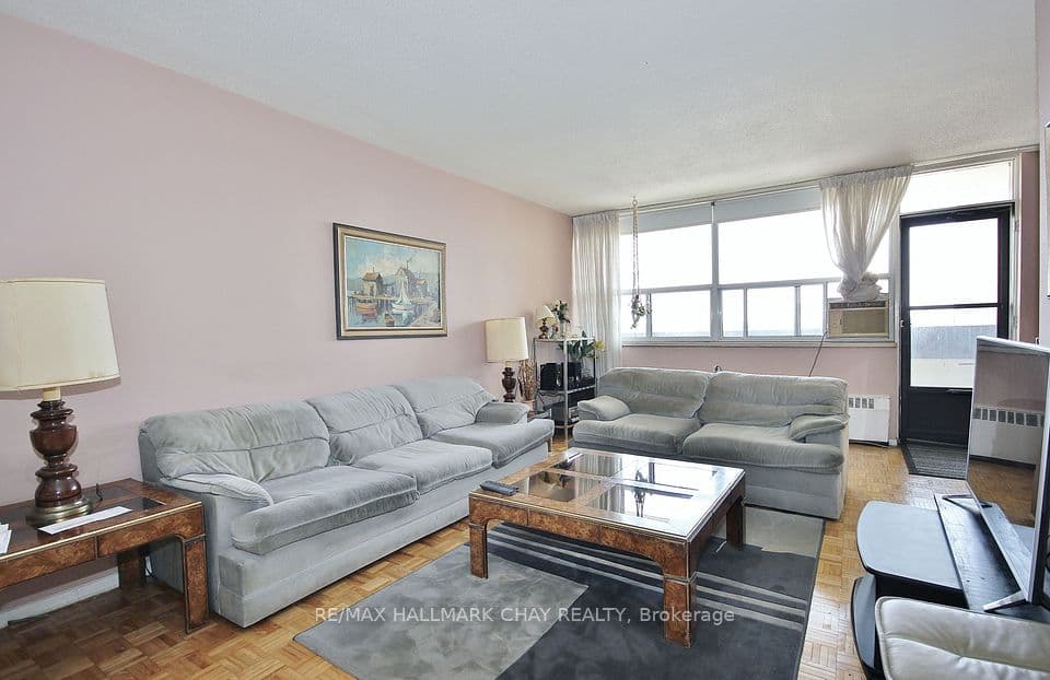 1455 LAWRENCE Avenue W 1707, Toronto, ON M6L 1B1 – photo 3