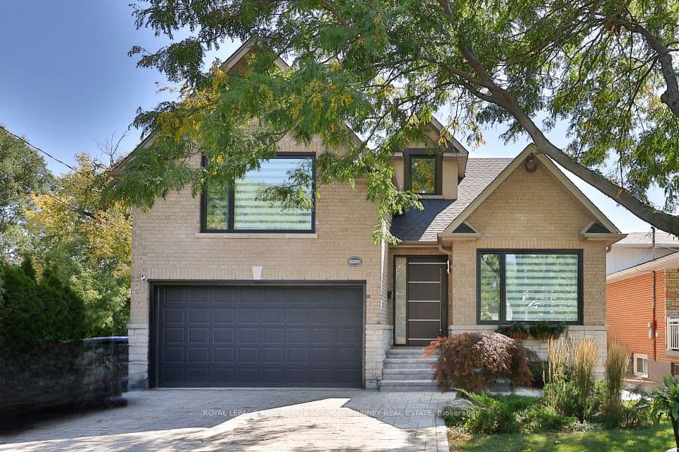880 6th Street, Mississauga, ON L5E 1N6 – main photo