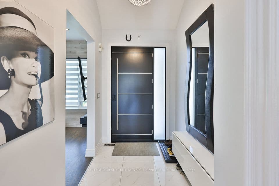 880 6th Street, Mississauga, ON L5E 1N6 – photo 3
