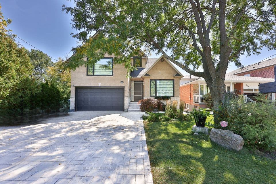 880 6th Street, Mississauga, ON L5E 1N6 – photo 2