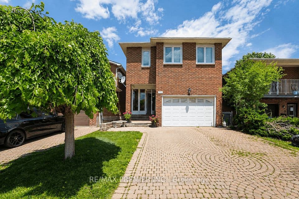 55 Deerpark Crescent, Brampton, ON L6X 2T6 – main photo