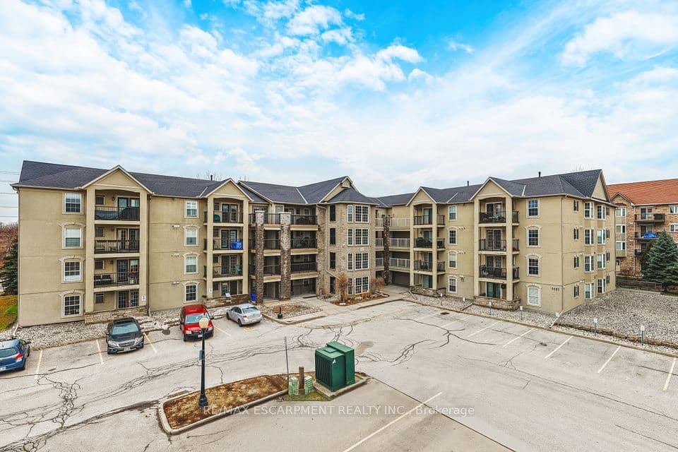 1451 Walkers Line 313, Burlington, ON L7M 4P1 – main photo