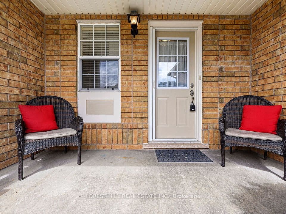 1066 Cooper Avenue, Milton, ON L9T 5W6 – photo 3
