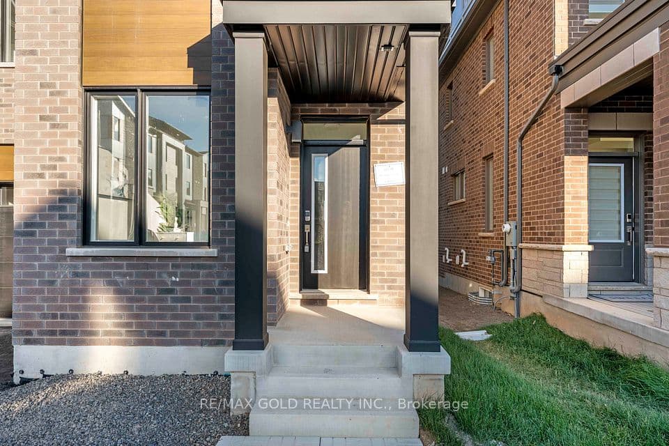 39 Timber Falls Drive, Brampton, ON L7A 0B8 – photo 3