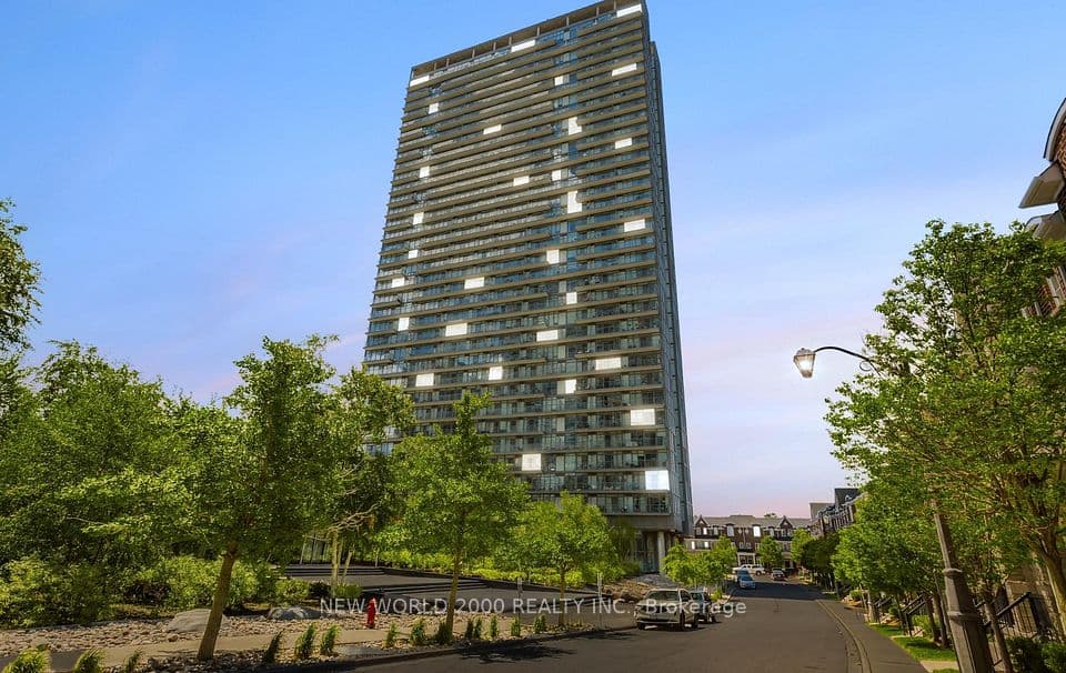 105 The Queens Way 1902, Toronto, ON M6S 5B5 – main photo