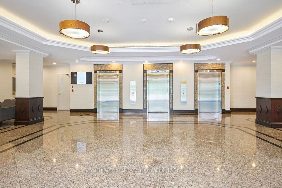 2155 Burnhamthorpe Road 1211, Mississauga, ON L5L 5P4 – photo 2