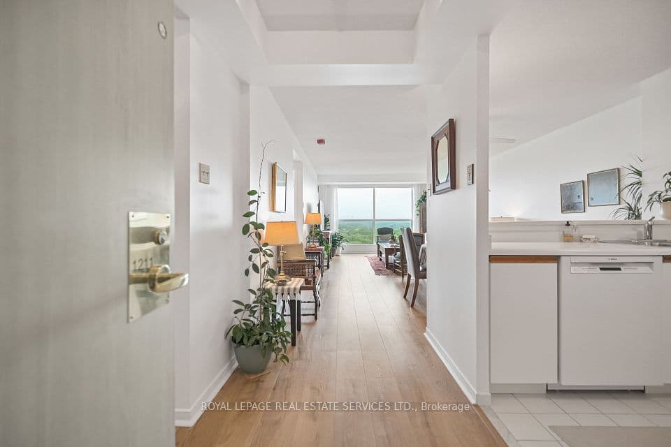 2155 Burnhamthorpe Road 1211, Mississauga, ON L5L 5P4 – photo 3