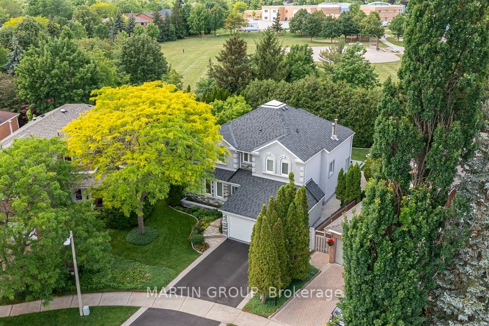 1359 Saddler Circle, Oakville, ON L6M 2X6 – photo 2