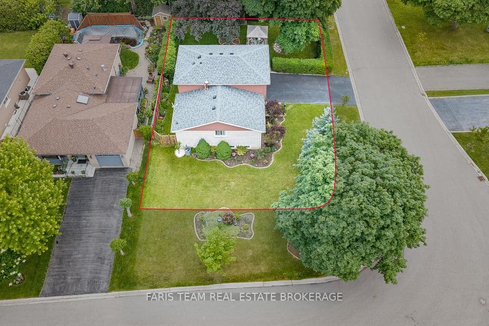 28 Bromley Crescent, Brampton, ON L6T 1Z1 – photo 2