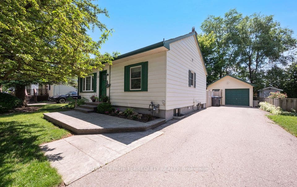 33 Rogers Road, Brampton, ON L6X 1L7 – photo 3