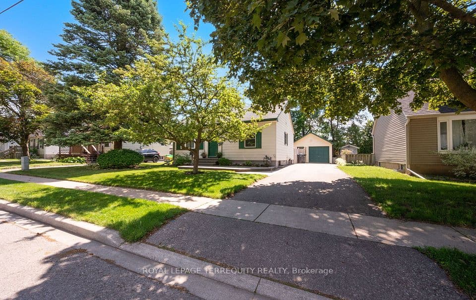 33 Rogers Road, Brampton, ON L6X 1L7 – photo 2