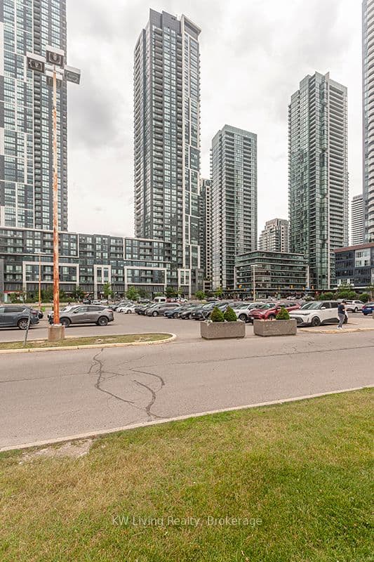 4065 Brickstone Mews 1502, Mississauga, ON L5B 0G3 – main photo