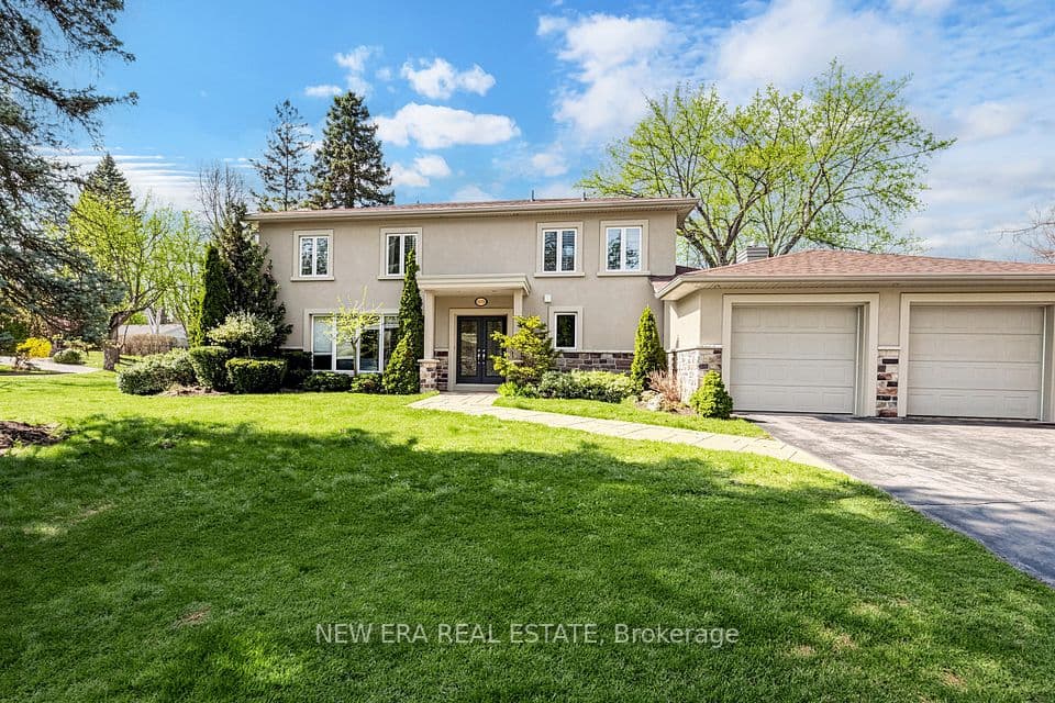 1423 Bunsden Avenue, Mississauga, ON L5H 2B3 – main photo