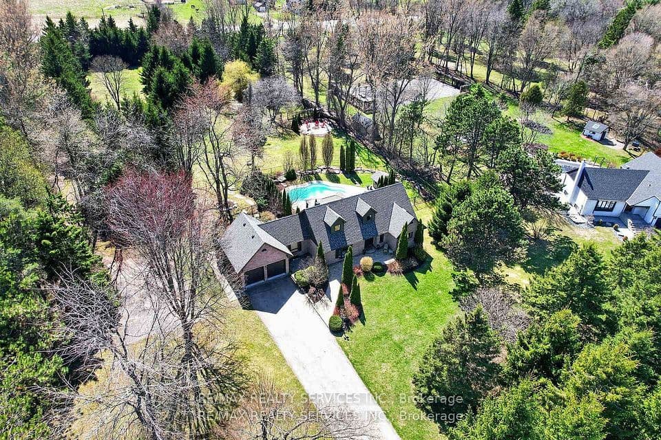 12 Glenn Court, Caledon, ON L7K 0P2 – main photo