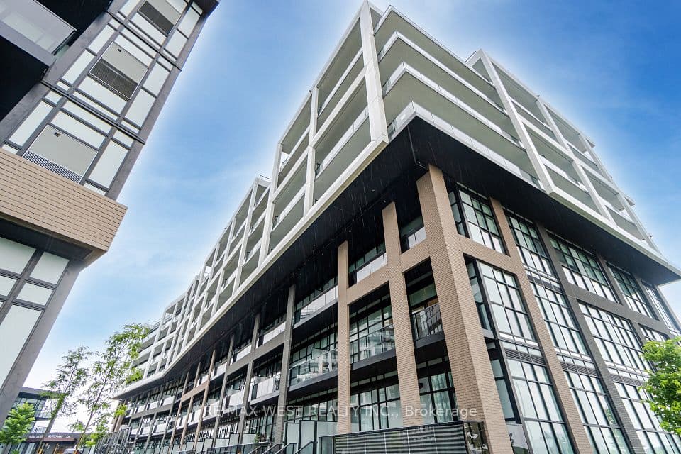 60 George Butchart Drive 218, Toronto, ON M3K 0E1 – photo 3
