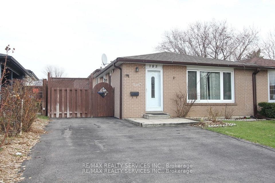 185 Earnscliffe Circle, Brampton, ON L6T 2B6 – main photo