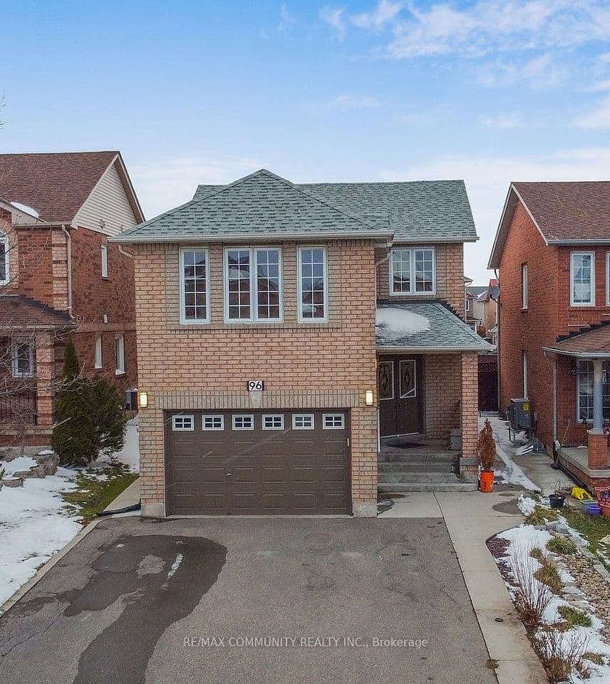 96 Mosley Crescent, Brampton, ON L6Y 5C9 – main photo