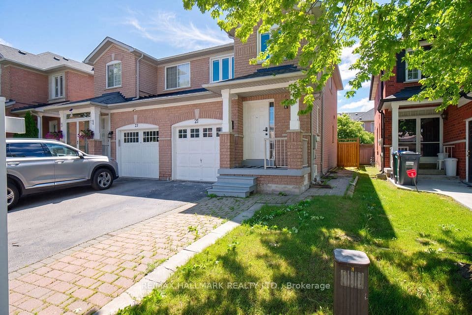 21 Penguin Lane, Brampton, ON L6R 2C1 – photo 3