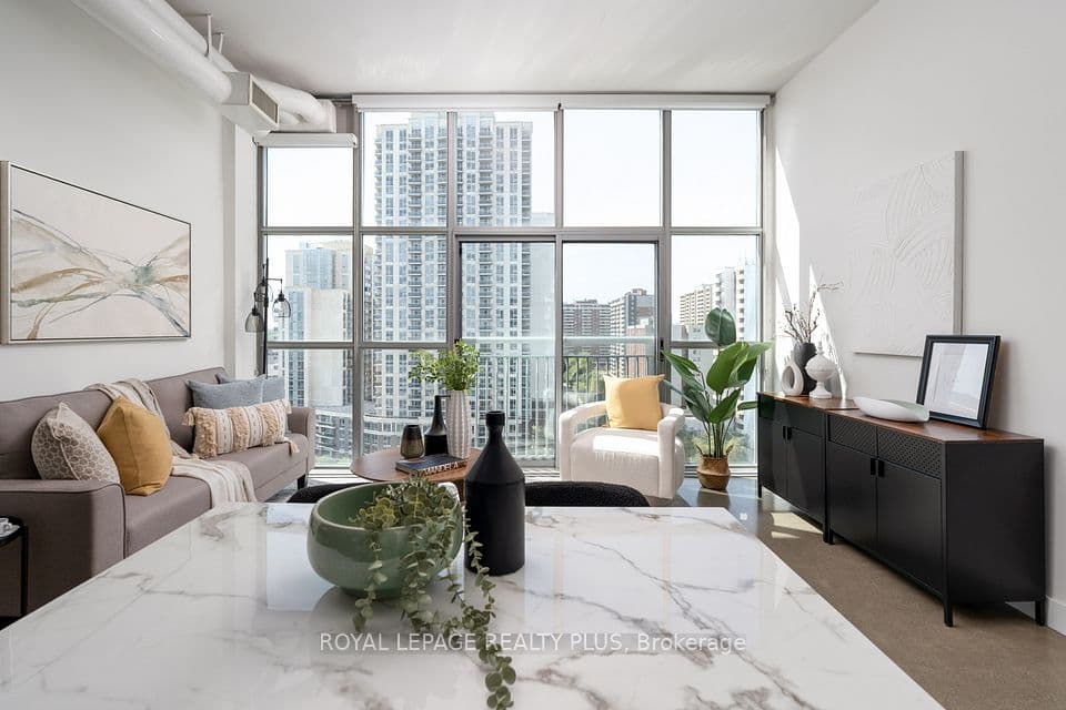 2 Fieldway Road 1016, Toronto, ON M8Z 0B9 – photo 3