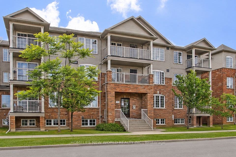 133 Isaac Devins Boulevard 3, Toronto, ON M9M 0C4 – main photo