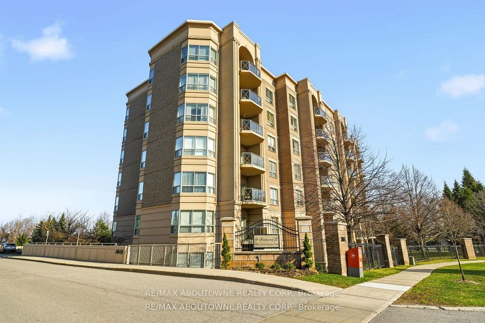 2085 Amherst Heights 209, Burlington, ON L7P 5C2 – photo 2