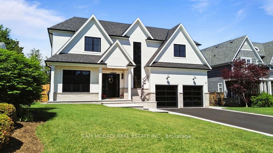 899 Danforth Place, Burlington, ON L7T 1S1 – main photo