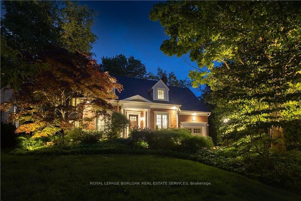 339 Smith Avenue, Burlington, ON L7R 2T9 – main photo