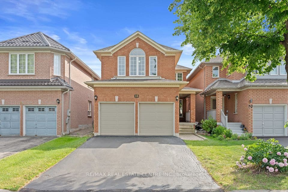 18 Velvet Grass Lane, Brampton, ON L6R 1W6 – photo 2