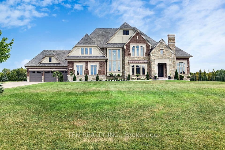 258 Amos Drive, Caledon, ON L7E 4L7 – main photo