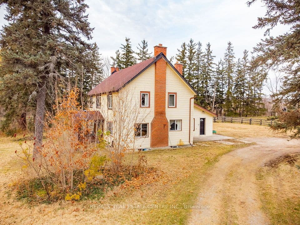 8681 Canyon Road, Milton, ON L0P 1B0 – main photo