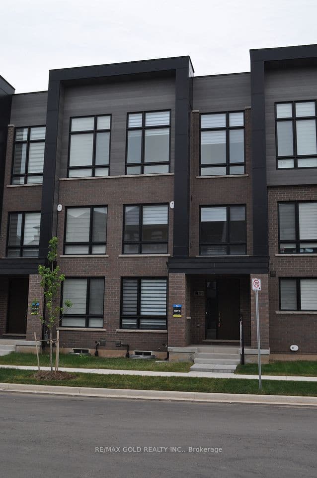 3118 Perkins Way N, Oakville, ON L6H 7Z5 – photo 2